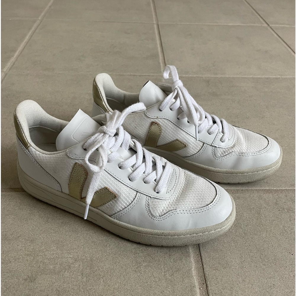 Good Veja Sneakers